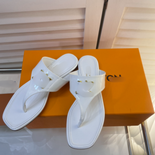 LV-T SANDALS 300